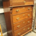 757 4298 CHEST OF DRAWERS